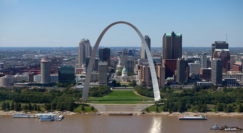 St. Louis' iconic Gateway Arch