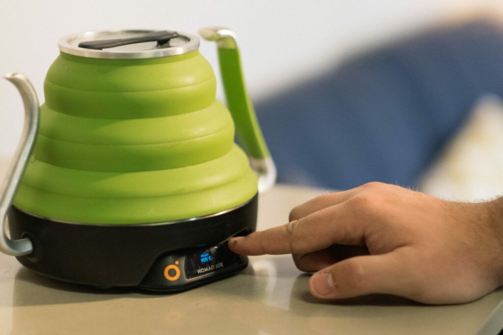 The Voyager Flat-Pack Electric Kettle 