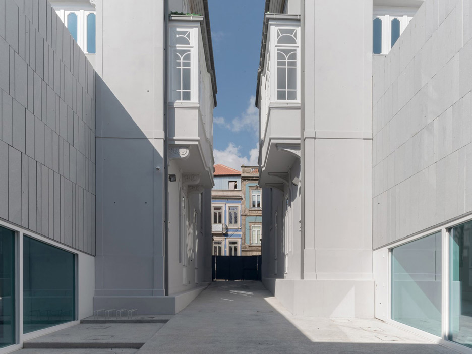 Porto Townhouses by NPS Arquitectos
